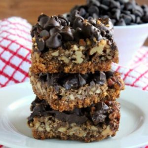 Healthier English Toffee Bars have all the flavors and layers of the original but also has a thick base of sweet oats & graham crackers.