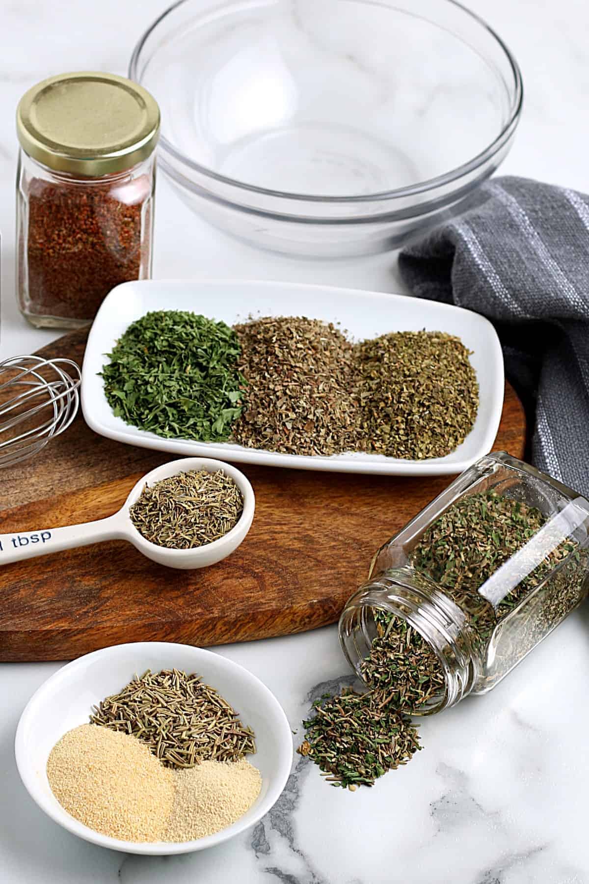 Homemade Italian Seasoning Mix Recipe - Vegan in the Freezer