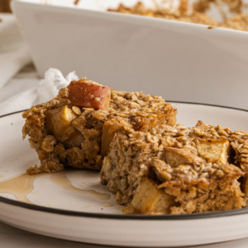 Vegan Apple And Pecan Baked Oatmeal (Rolled Oats!) – Vegan in the Freezer