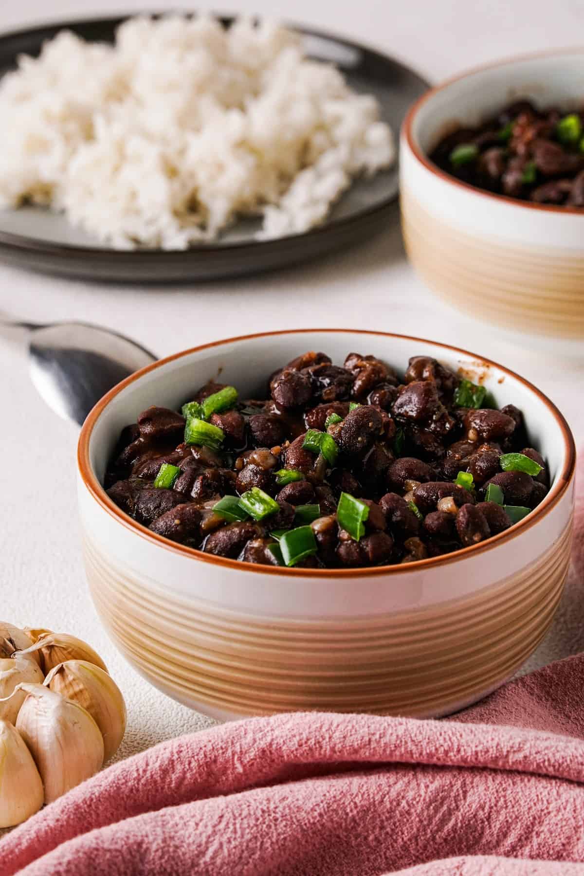 Simplest Slow Cooker Black Beans