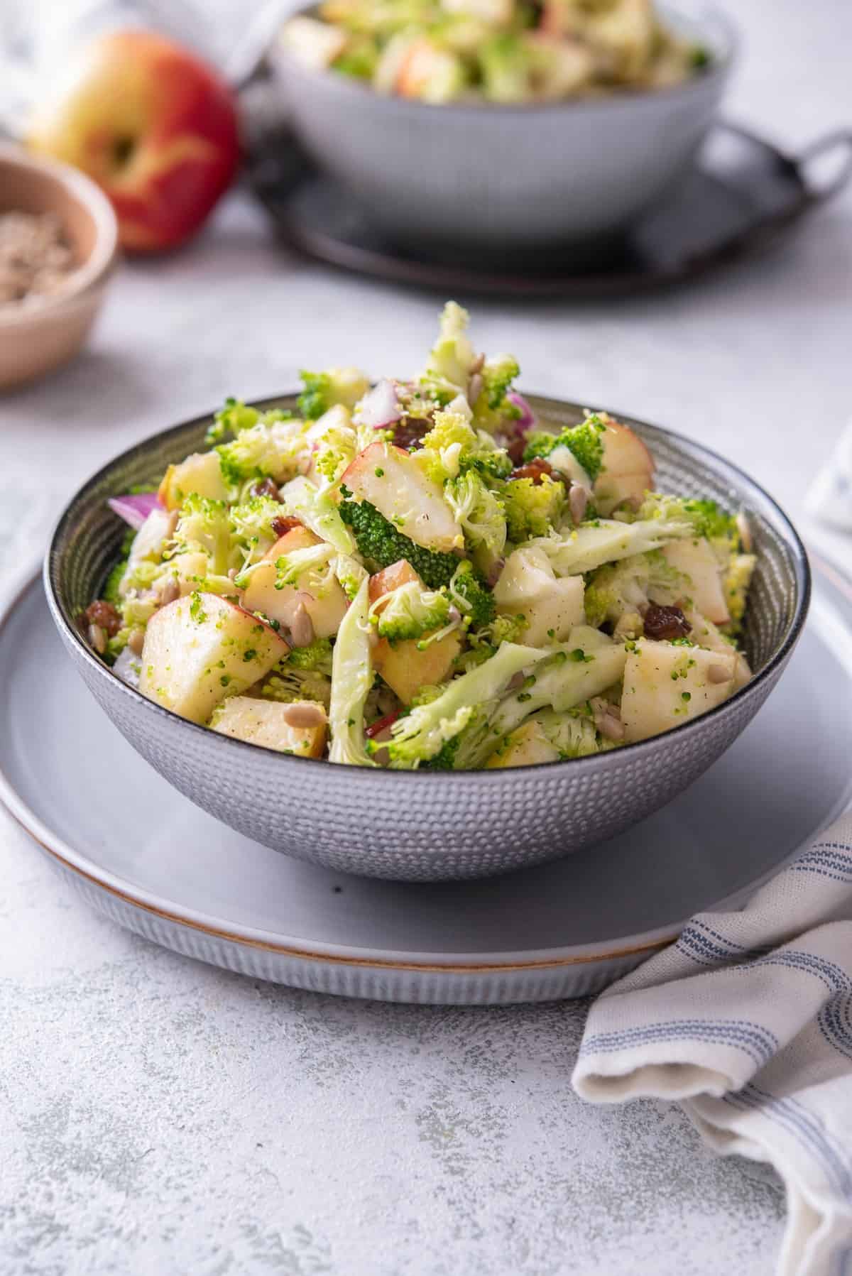 Vegan broccoli salad ready 2