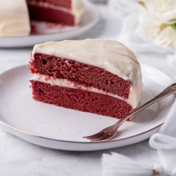 Red velvet cake ready 2