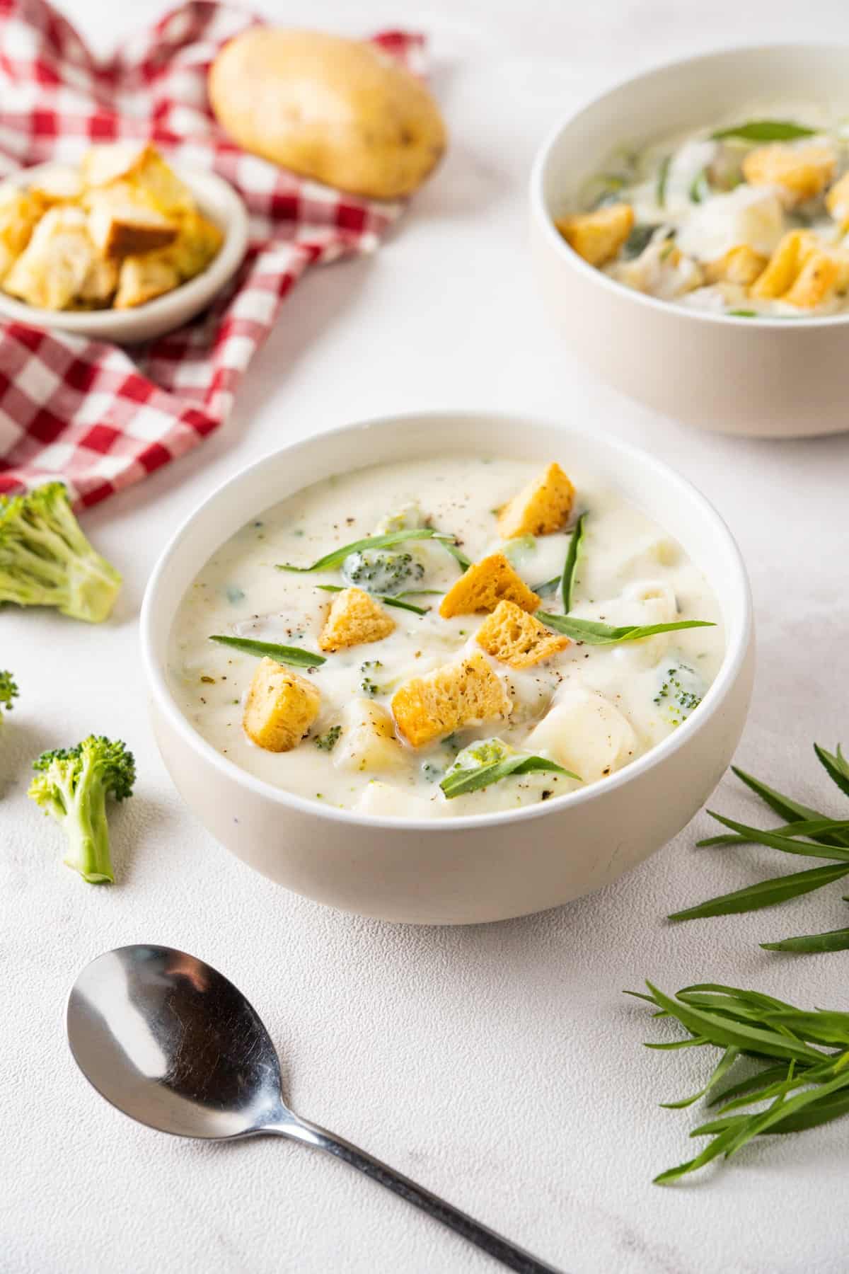 Vegan broccoli potato soup ready 7