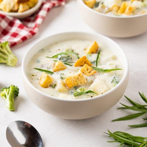 Vegan broccoli potato soup ready 8